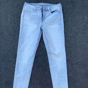 American Eagle High Rise Jegging Women’s size 6